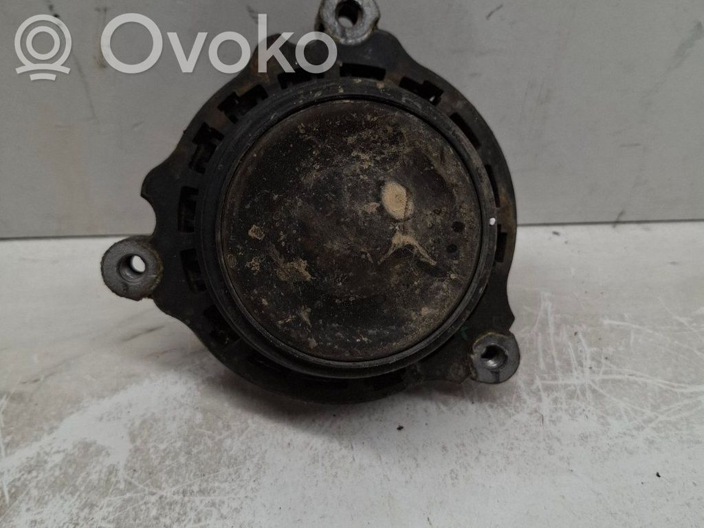 BMW 3 F30 F35 F31 Engine mount bracket 