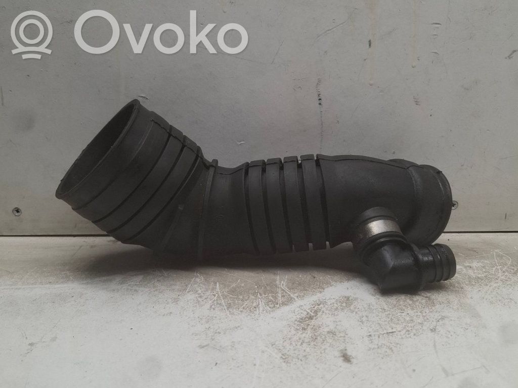 Audi A4 S4 B6 8E 8H Ilmanoton letku 