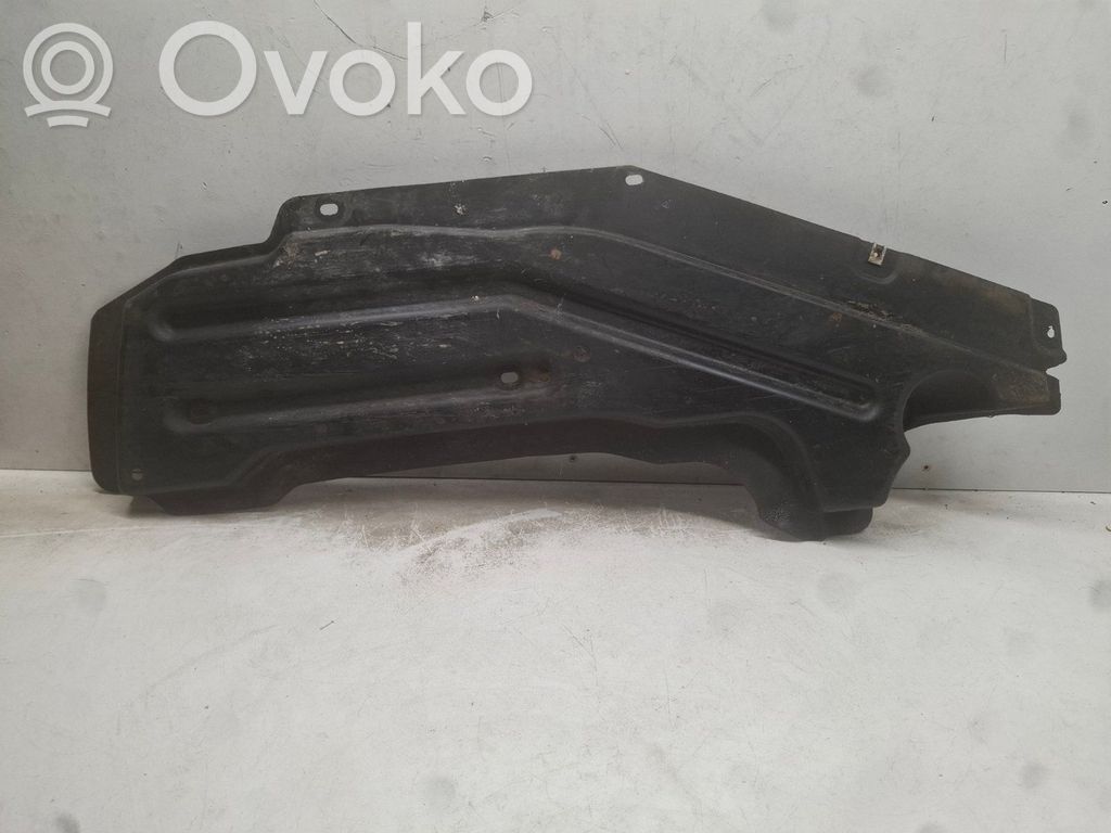 BMW 7 E65 E66 Vidurinė dugno apsauga 