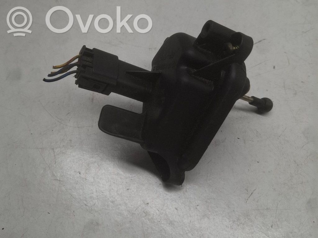 BMW 5 E39 Headlight level adjustment motor 
