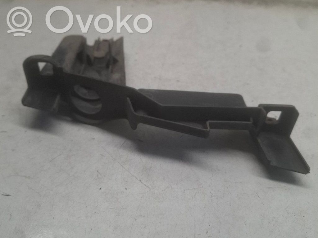 BMW 3 E46 Halterung Scheinwerfer 