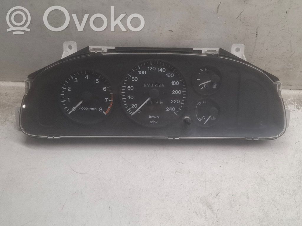 Mazda 323 Speedometer (instrument cluster) 