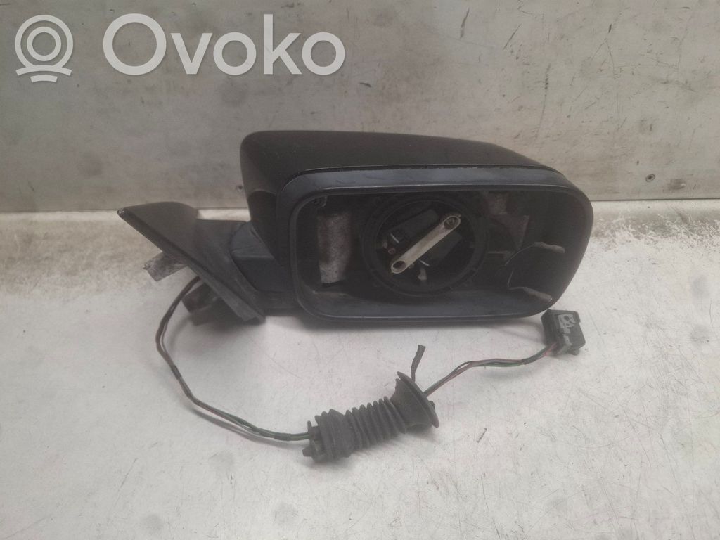 BMW 5 E39 Front door electric wing mirror 