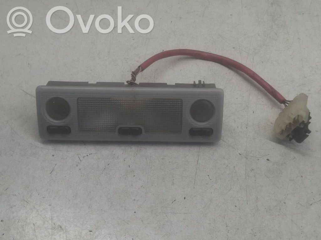 BMW 3 E36 Priekinių vietų apšvietimo žibintas 