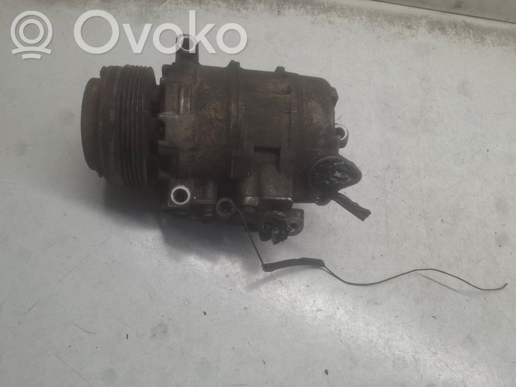 BMW 5 E39 Air conditioning (A/C) compressor (pump) 
