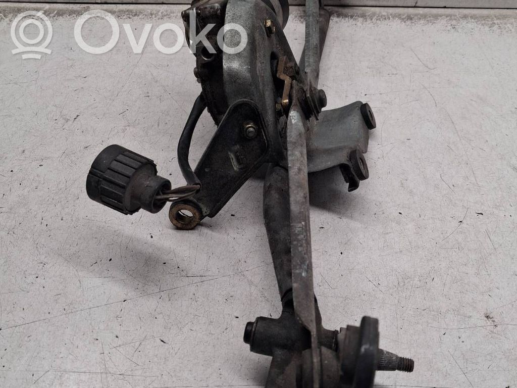 BMW 3 E36 Front wiper linkage and motor 