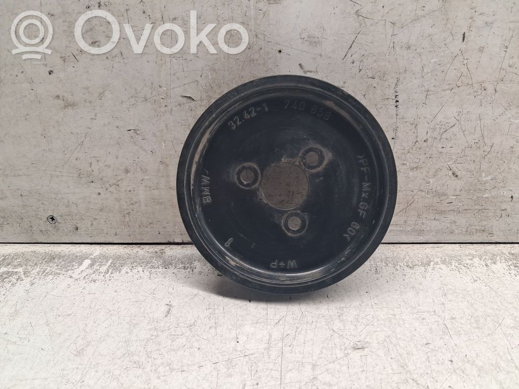 BMW 3 E46 Power steering pump pulley 