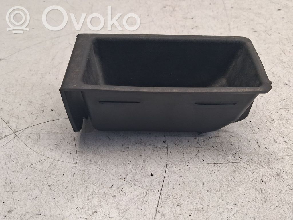 BMW 3 E36 Glove box 