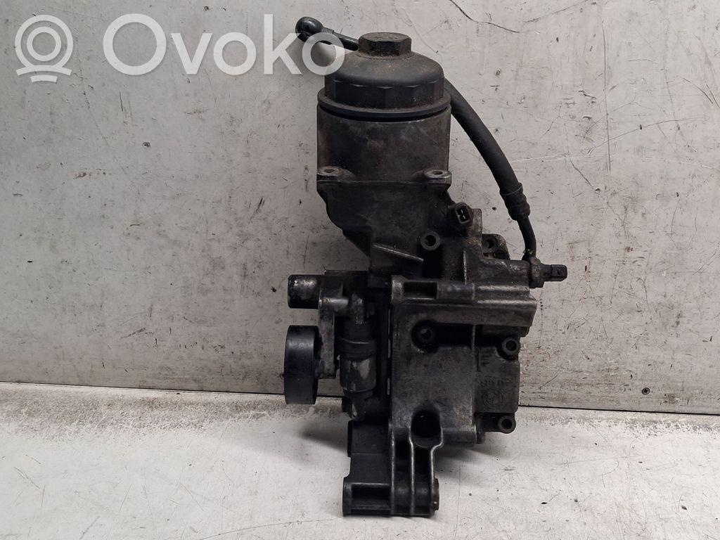 BMW 5 E39 Oil filter mounting bracket 