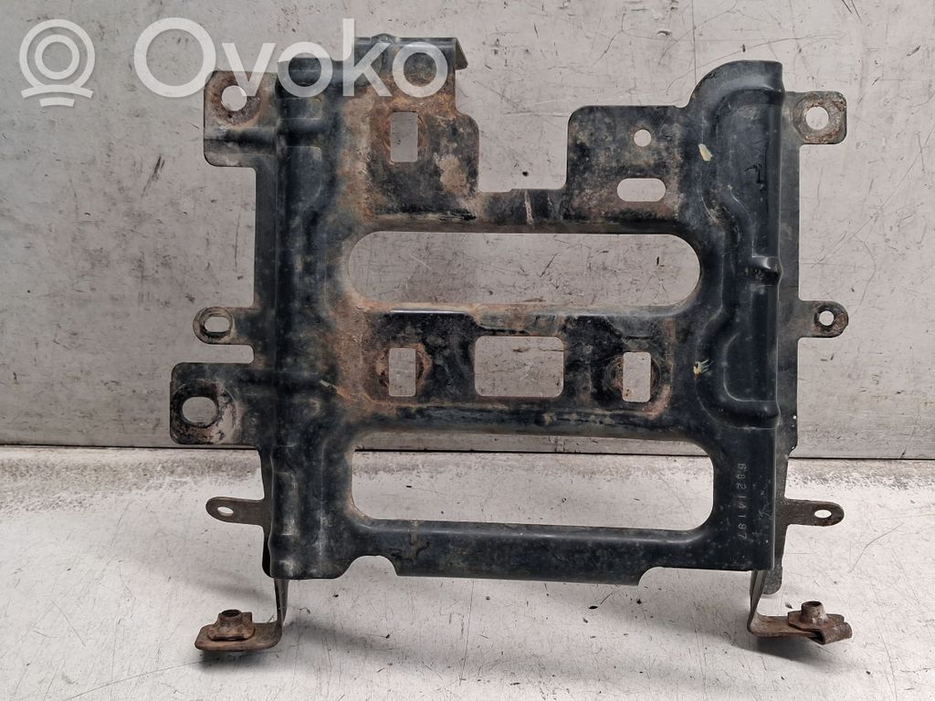 Dodge RAM 1500 DS Front bumper mounting bracket 