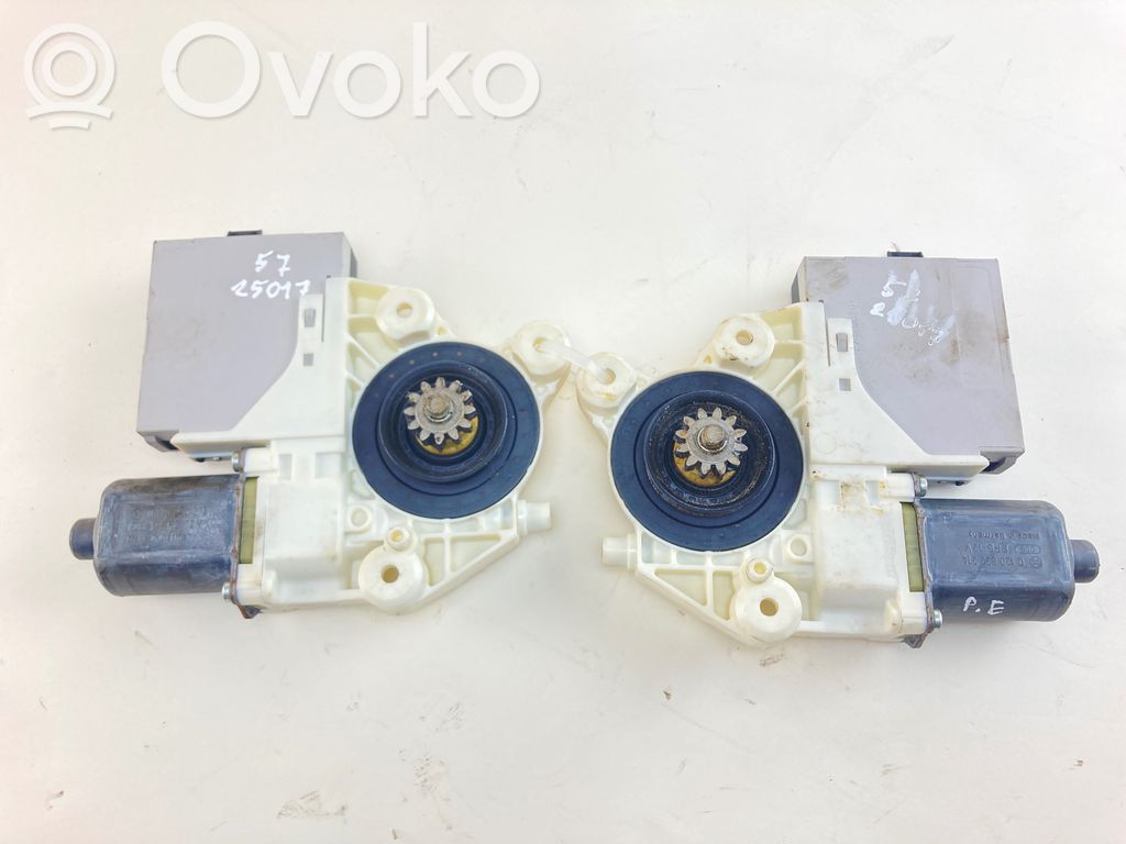 Ford Focus Front door window regulator motor 
