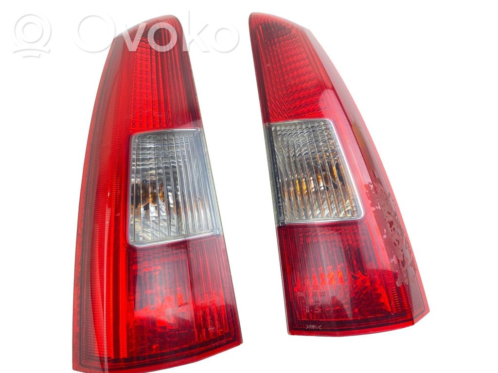 Takavalot   2DB00821701,9154493ECE,9154493USA,15284,152843,9154494EC,9154494GB,9154494US