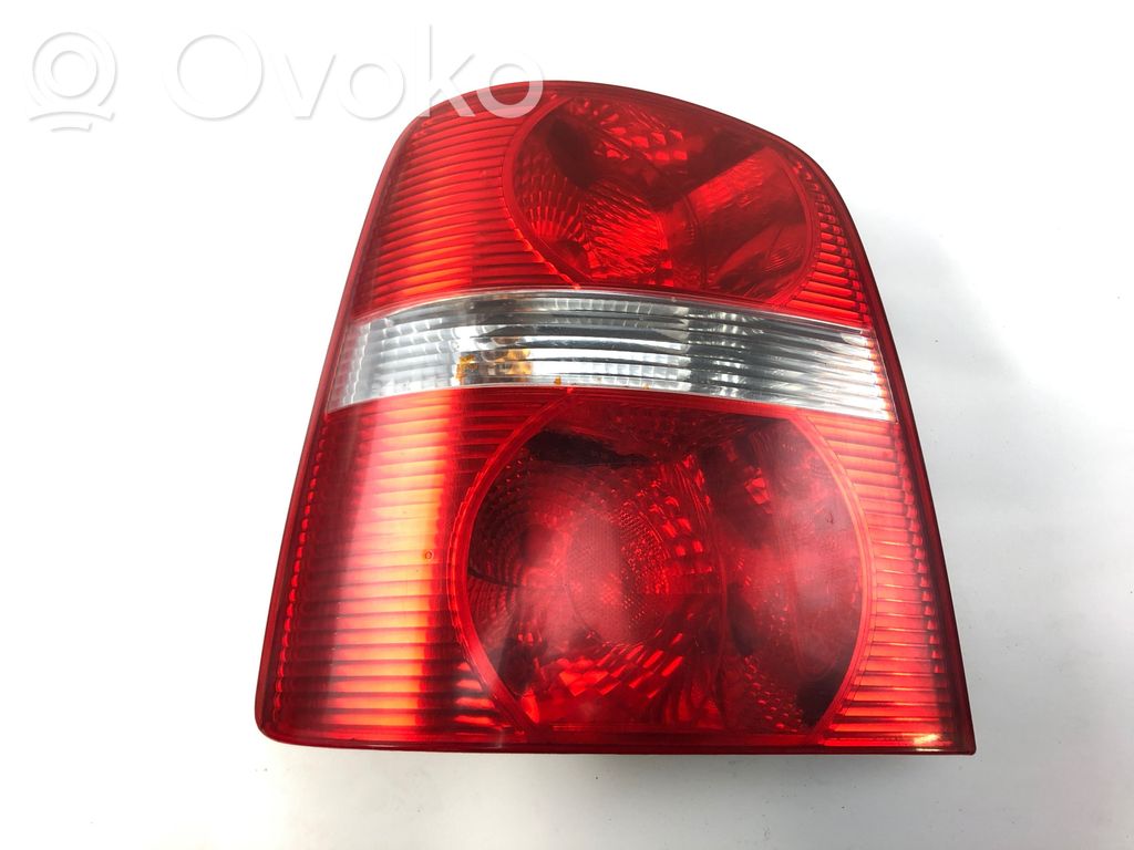Volkswagen Touran I Lampa tylna 