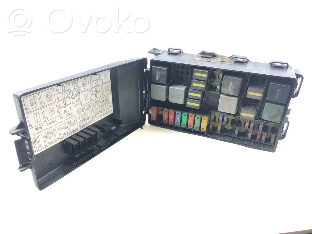 Fuse module   518276100,2M5T14A067AB,2M5T14A067BB