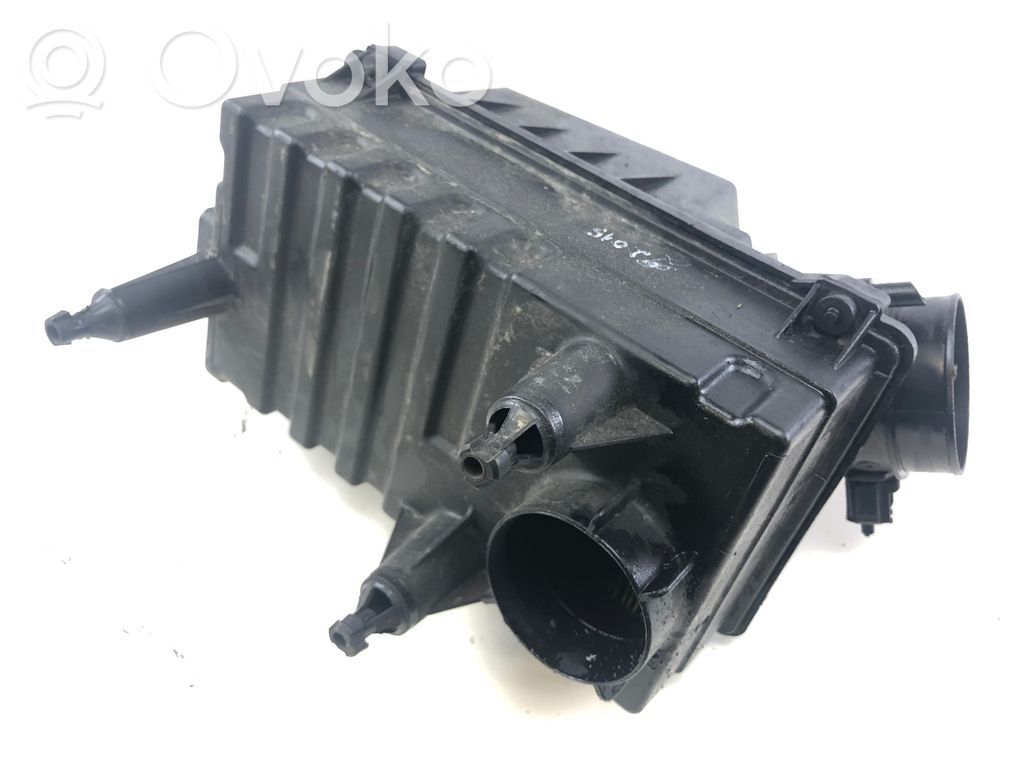 Ford Focus Air filter box 