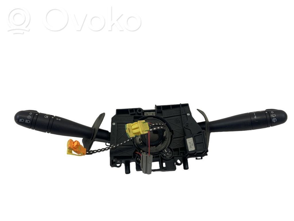 Renault Clio II Interruptor/palanca de limpiador de luz de giro 