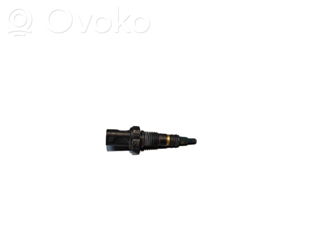 Sensor de temperatura del refrigerante   779795703