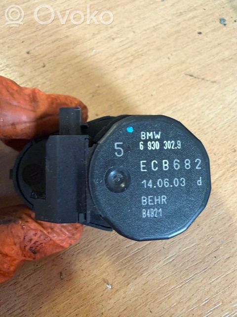 Motor/activador trampilla de calefacción   69303029