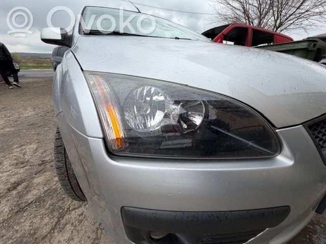Ford Focus Scheinwerfer 