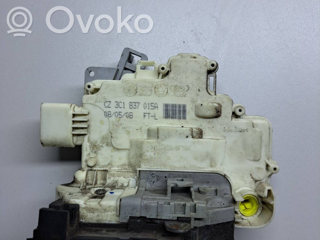 Volkswagen Tiguan Zamek drzwi przednich 