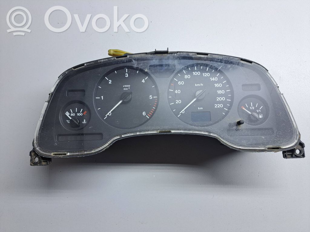 Opel Astra G Spidometrs (instrumentu panelī) 