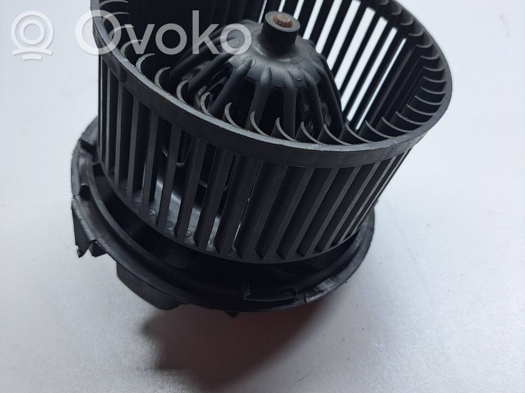 Mazā radiatora ventilators