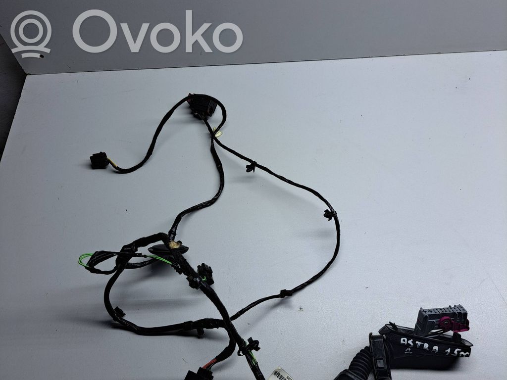 Opel Astra J Cableado de puerta trasera 