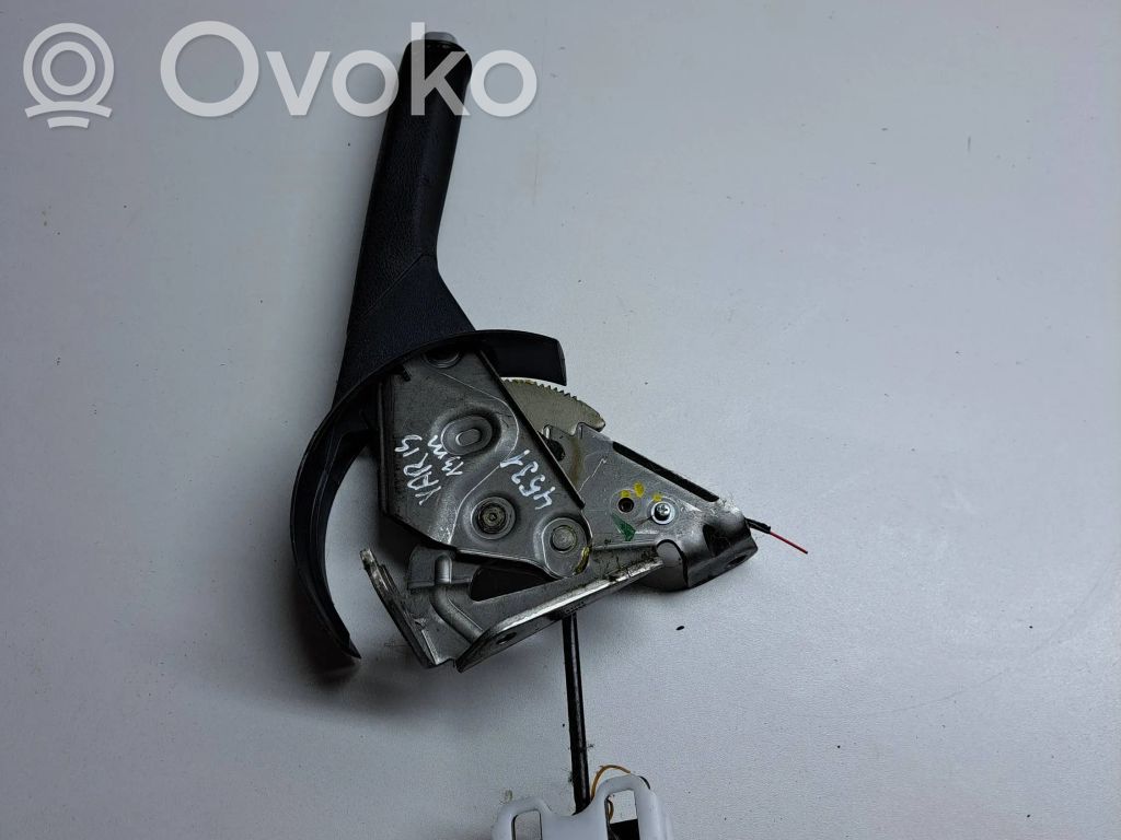 Toyota Yaris Handbrake/parking brake lever assembly 