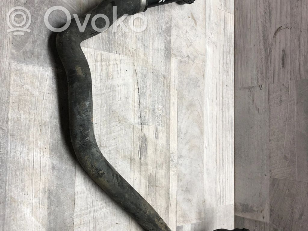Volkswagen Golf VII Engine coolant pipe/hose 