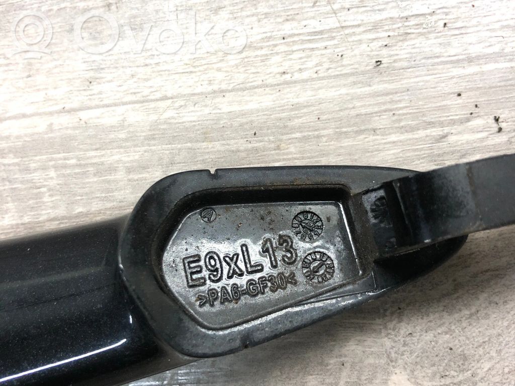 BMW 3 E90 E91 Etuoven ulkokahva 