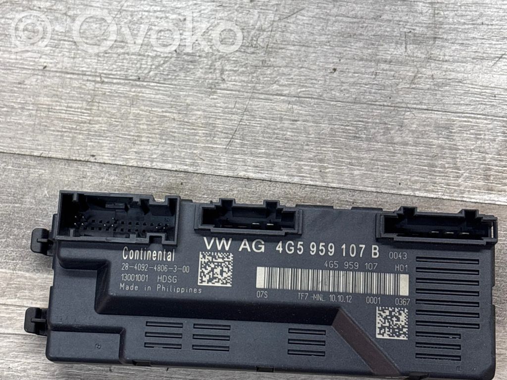 Volkswagen Transporter - Caravelle T5 Tailgate/trunk control unit/module 