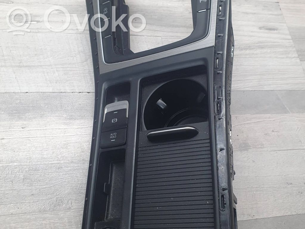 Volkswagen Golf VII Tunel środkowy 
