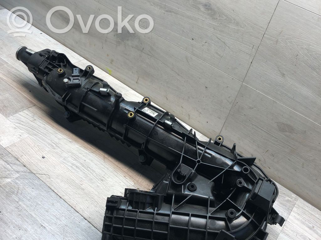 BMW 5 F10 F11 Kolektorius įsiurbimo 