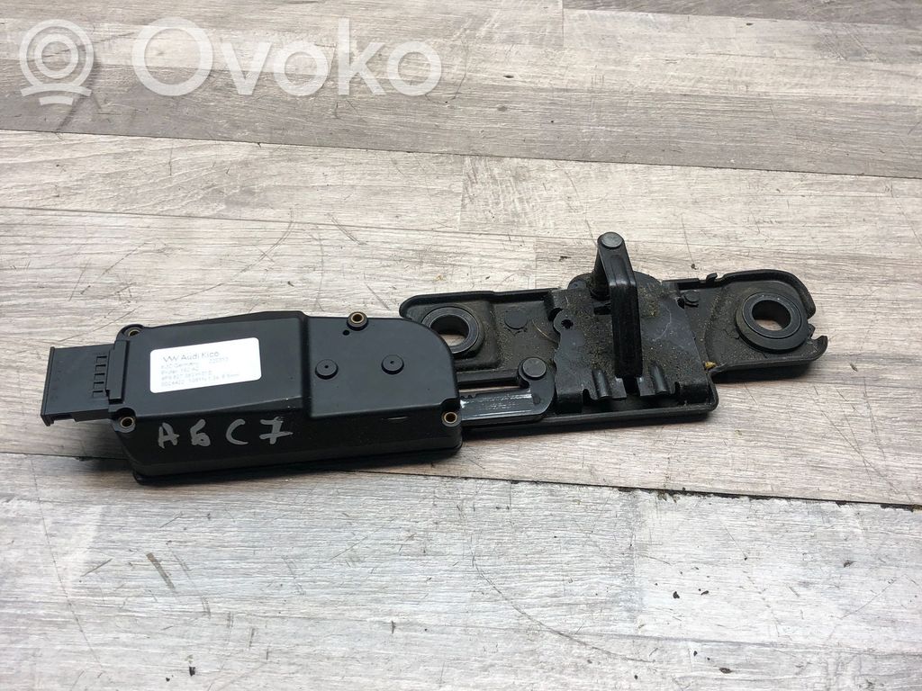 Audi A6 S6 C7 4G Siłownik elektryczny podnoszenia klapy tylnej / bagażnika 
