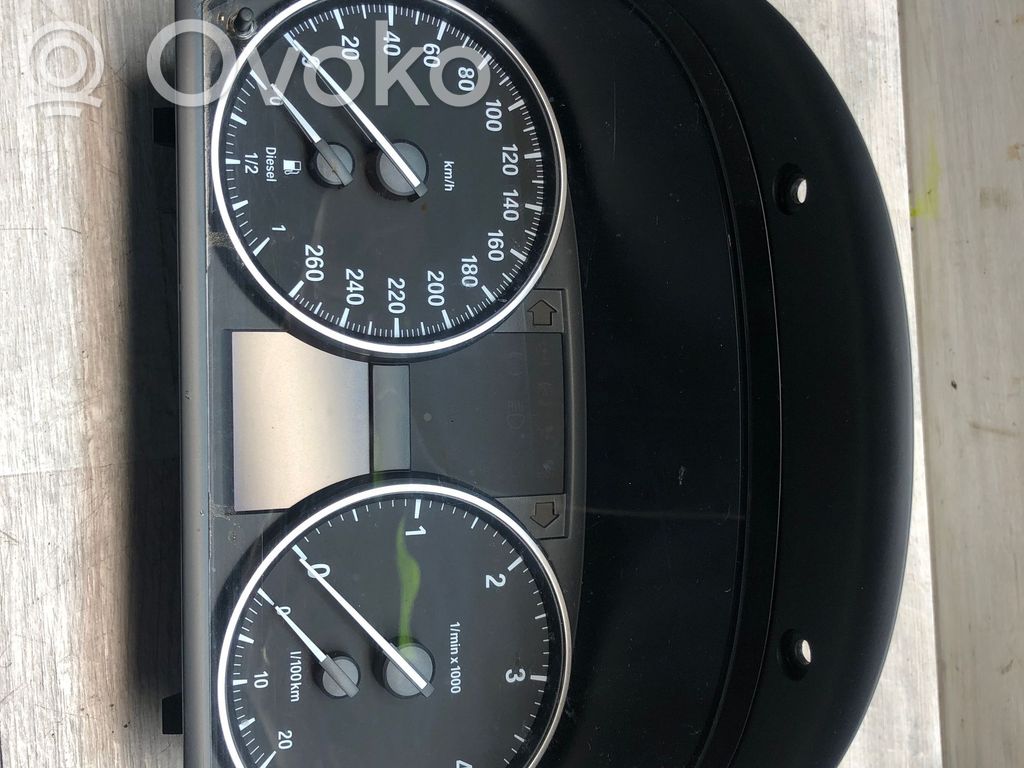 BMW 3 E90 E91 Speedometer (instrument cluster) 