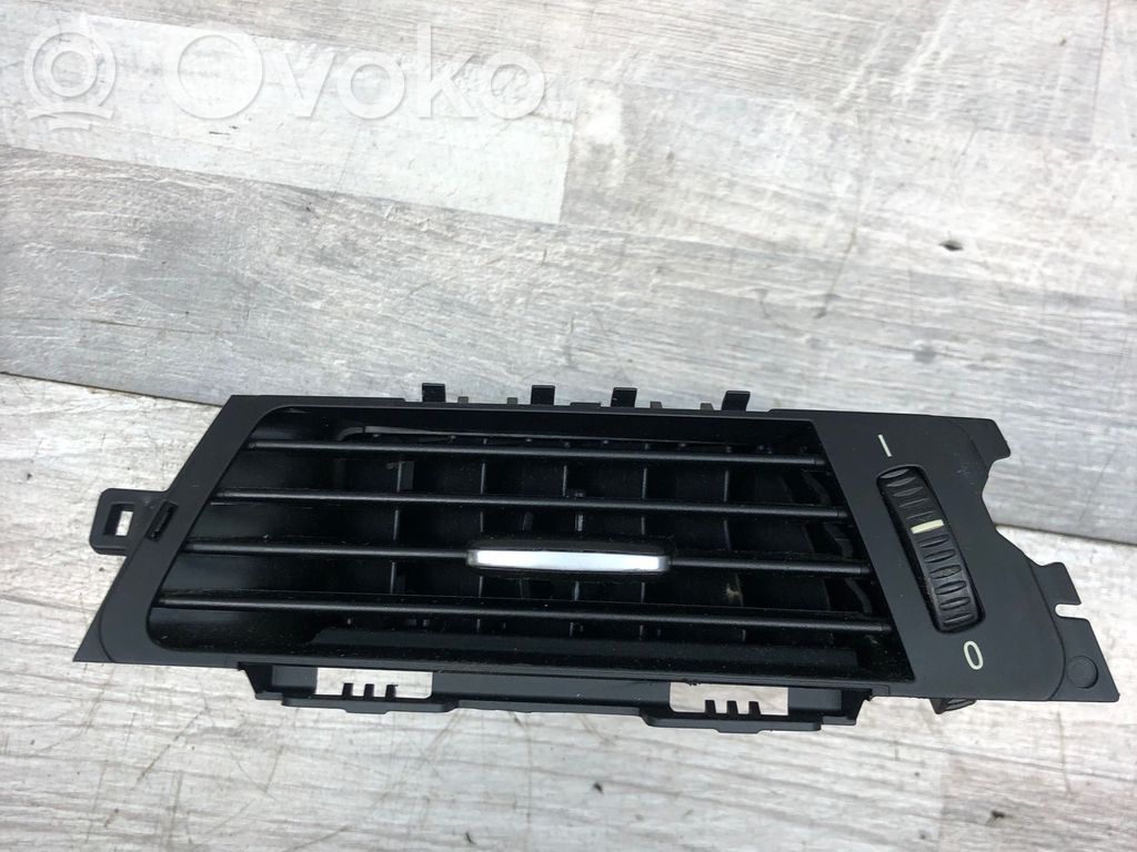 BMW 3 E90 E91 Šoninės oro grotelės 