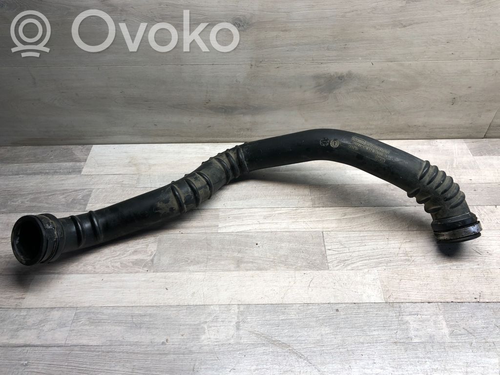 Volvo V60 Välijäähdyttimen letku 