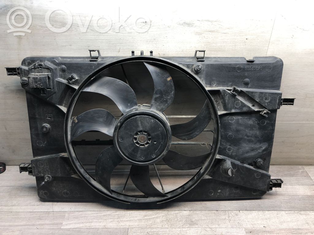 Opel Insignia A Elektrinis radiatorių ventiliatorius 