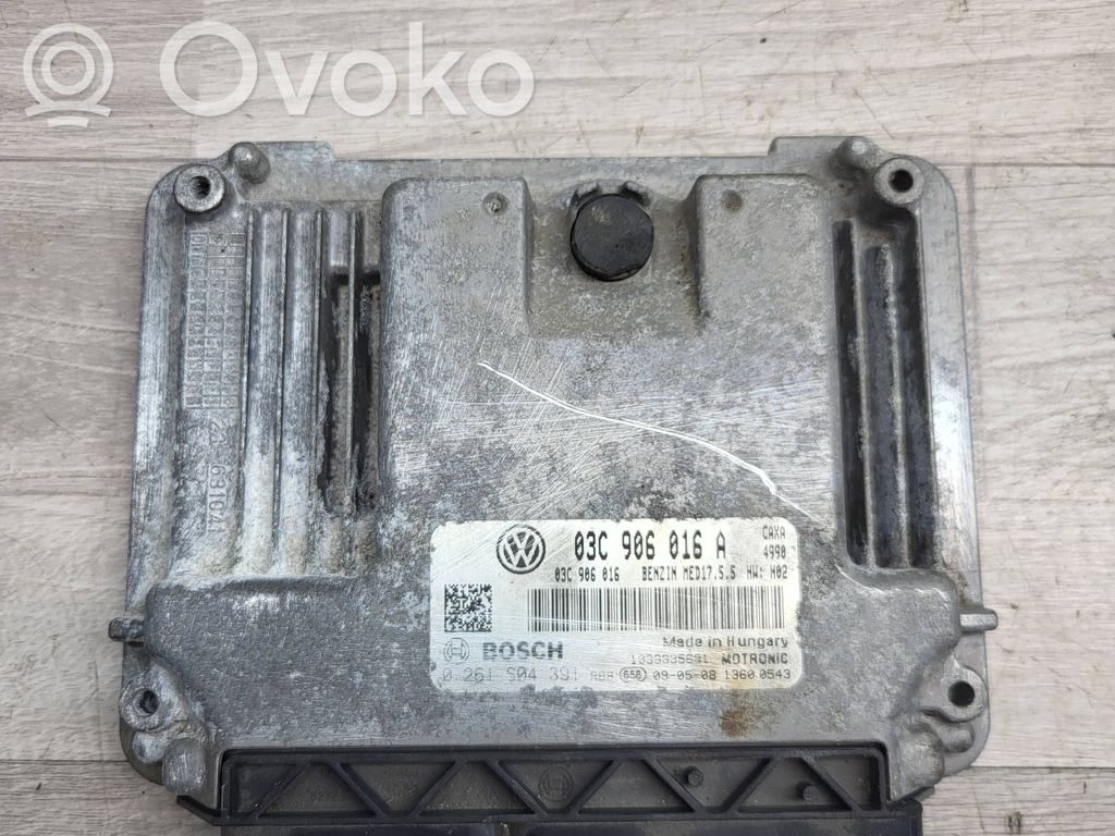 Volkswagen Golf VI Engine control unit/module 