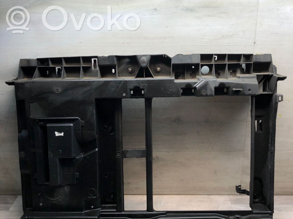 Citroen C4 Cactus Radiatorių panelė 