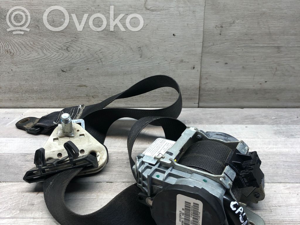 Dodge Caliber Front seatbelt 
