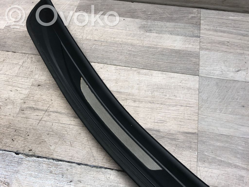 BMW 5 F10 F11 Capac prag spate 