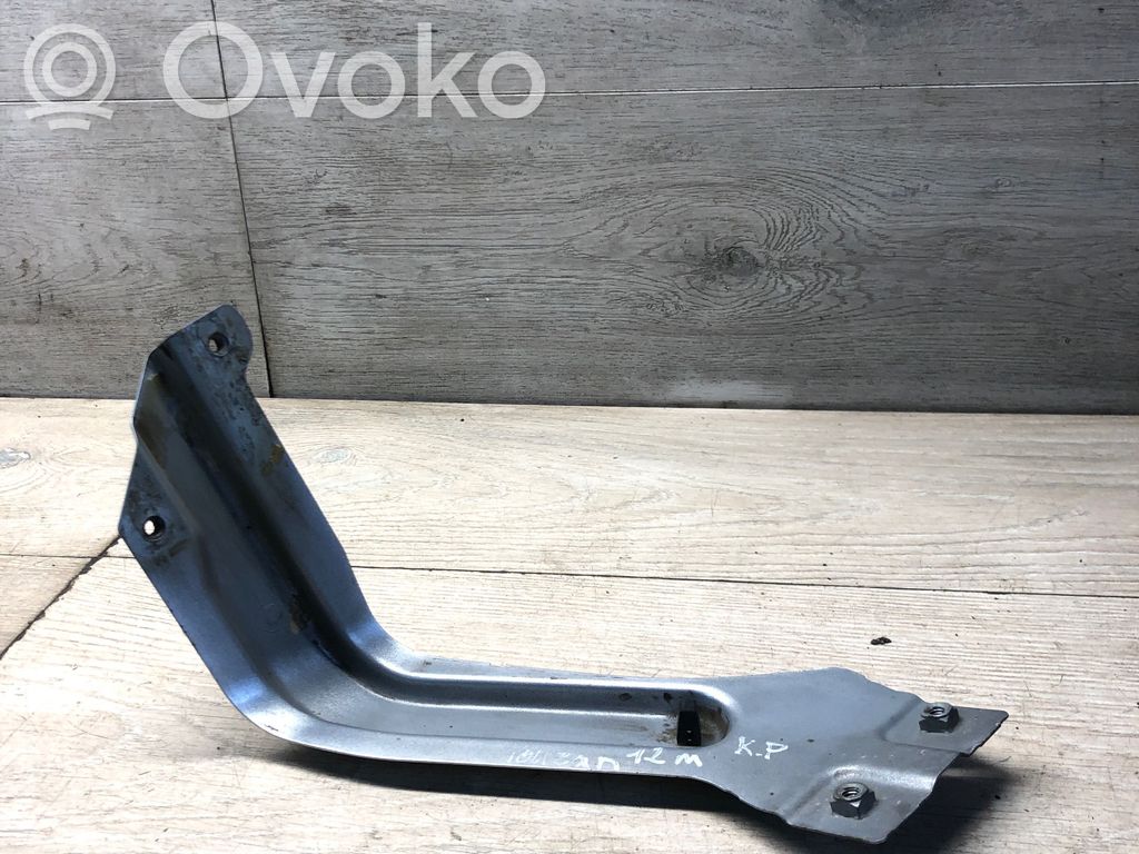 Volkswagen Touran II Bridă fixare aripă față 