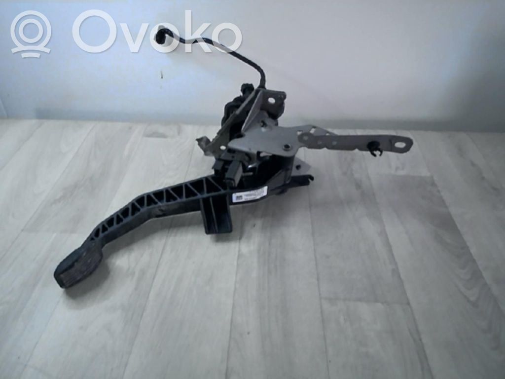 Volvo V50 Jarrupoljin 