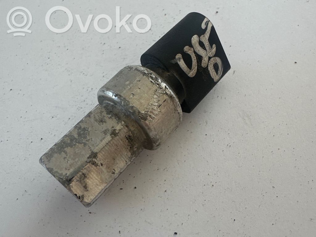 Volkswagen Golf V Oro kondicionieriaus slėgio daviklis 