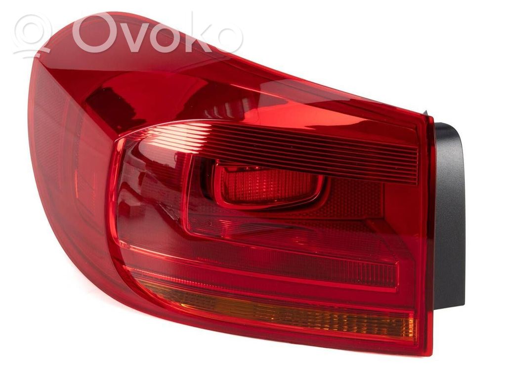 Volkswagen Tiguan Lampă spate în caroserie 