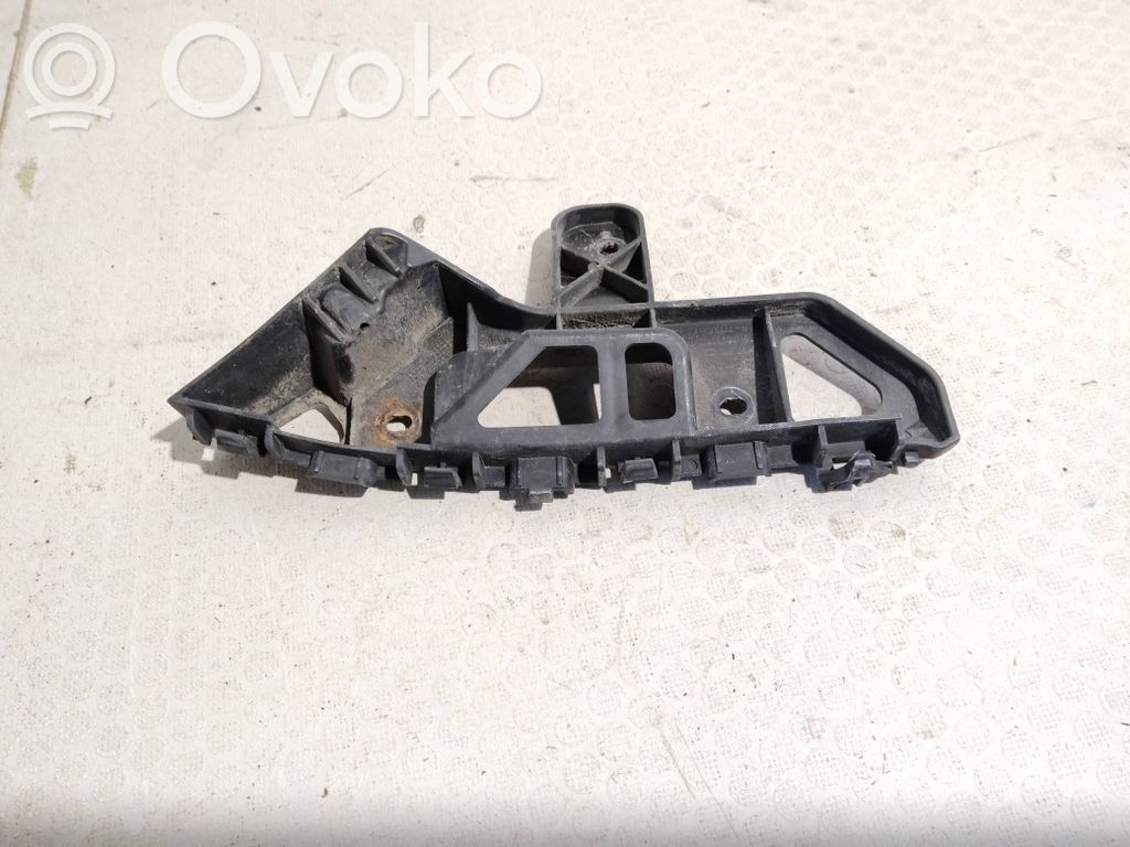 Volkswagen Touran II Uchwyt / Mocowanie zderzaka przedniego 