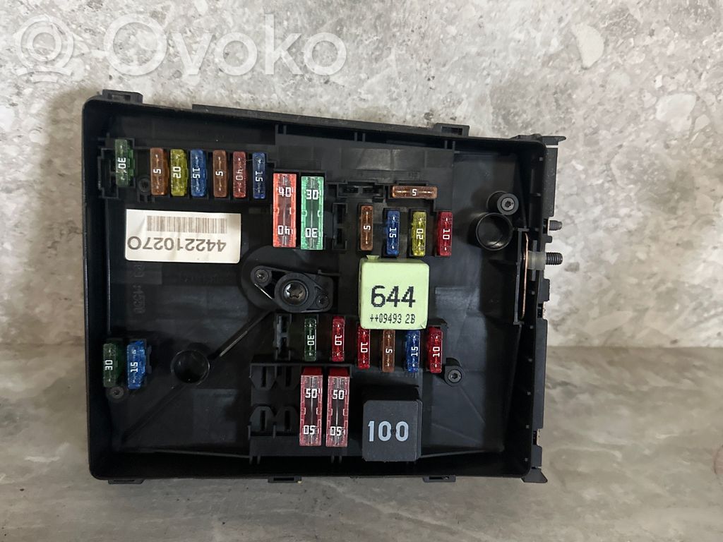 Volkswagen Golf VI Drošinātāju bloks 