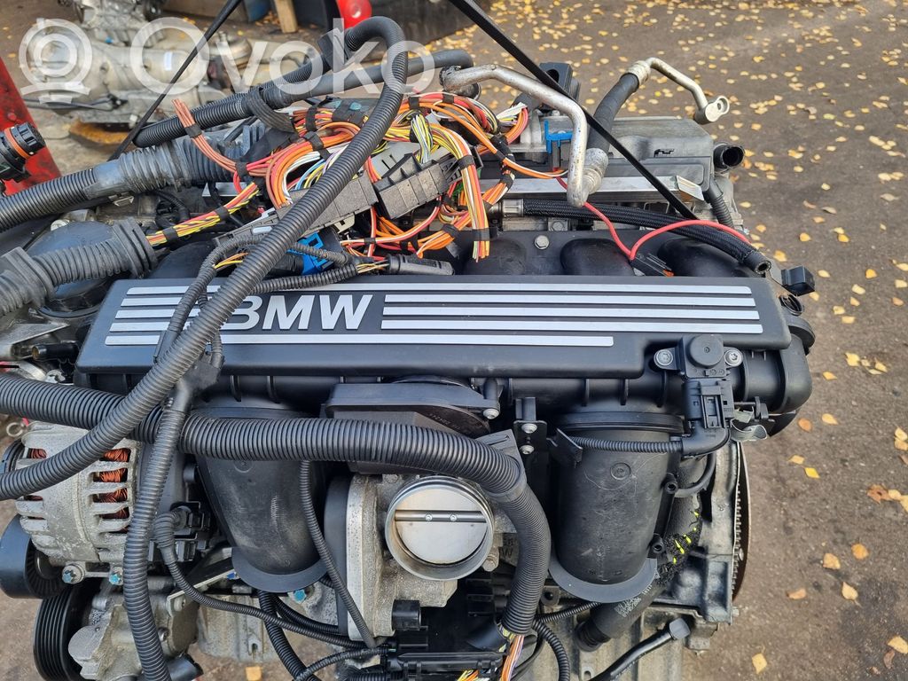 Intake manifold   70285120,753082808