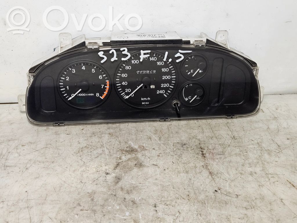 Mazda 323 F Spidometrs (instrumentu panelī) 